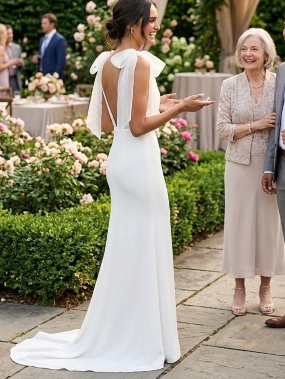 New Lulu's White Horse V-Neck Tie-Shoulder Wedding Gown Sz XS